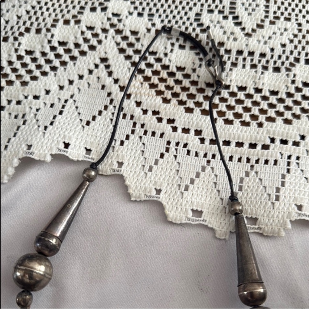 Women's Vintage 1970's Silver Metal‎ Pin Bib Necklace - Picture 4 of 4